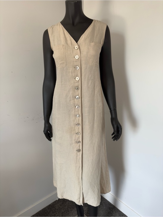 MaxMara Dresses & Skirts - 232. MaxMara Linen Sleeveless Button-Front Midi Dress in Beige